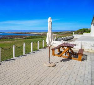 Photo #6 of Agulhas - Wyn & Wind in L Agulhas, South Africa