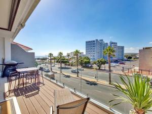 Photo #6 of Sea La Vie + Inverter+Parking in Cape Town, South Africa