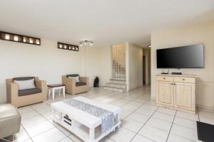 Photo #5 of Hansmeyer Hill - 5 Bedroom House in Margate, South Africa