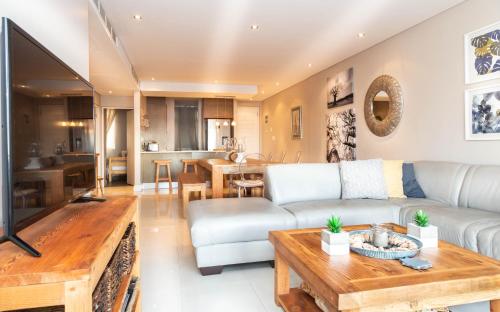 Photo #3 of Luxury Ocean View 2 Bed Apartment 259 Eden on the Bay, Blouberg, Cape Town in Cape Town, South Africa