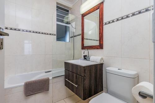 Photo #3 of Unit 62 Sealodge Umhlanga Beach in uMhlanga, South Africa