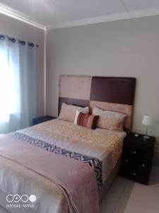 Photo #4 of Reflections at 21 in Qonce, South Africa