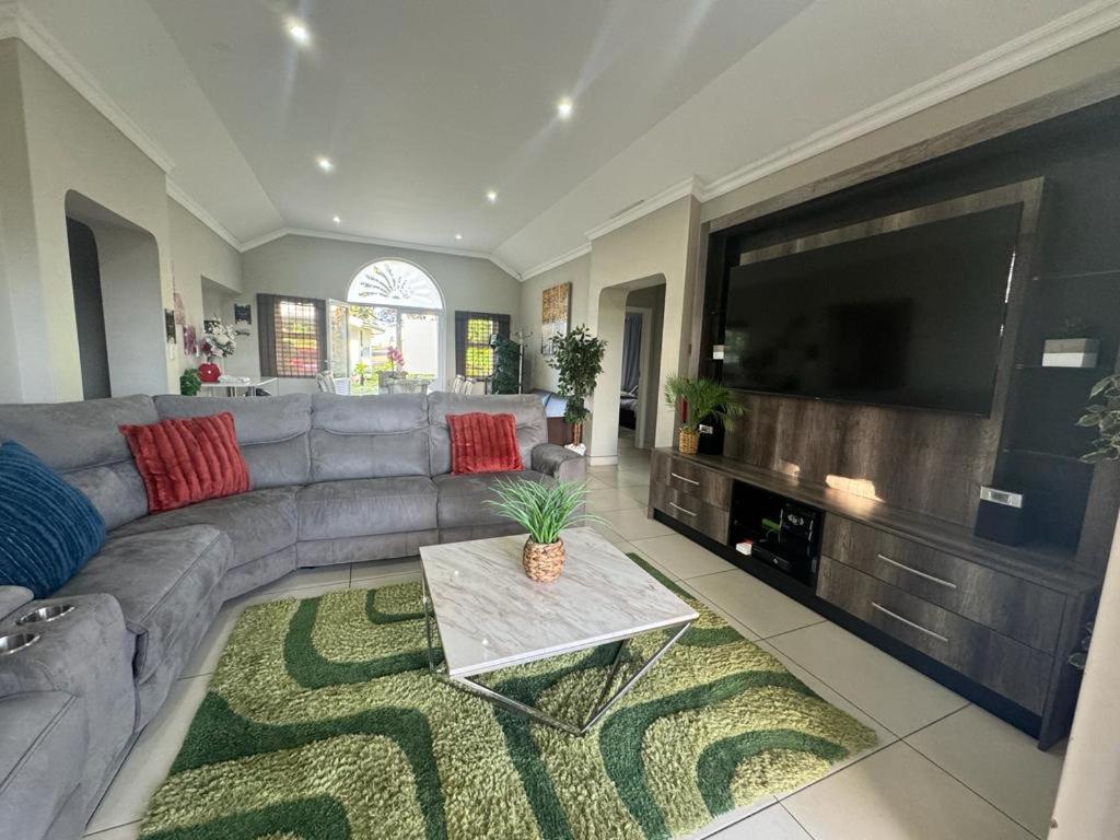 Photo of Villa Caylee Caribbean Estates - Ultra-Luxurious - Rimas Interiors Designs - Private Beachfront Escape - Premium serviced for 8 Guests in Port Edward, South Africa