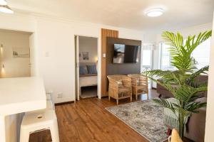 Photo #5 of Coastal Living in Hermanus, South Africa