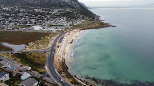 Photo #2 of Whale Bay Villa in Cape Town, South Africa