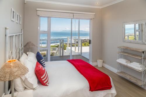 Photo #2 of Ons C-Huis - Gansbaai Seafront Accommodation, back-up power in Gansbaai, South Africa