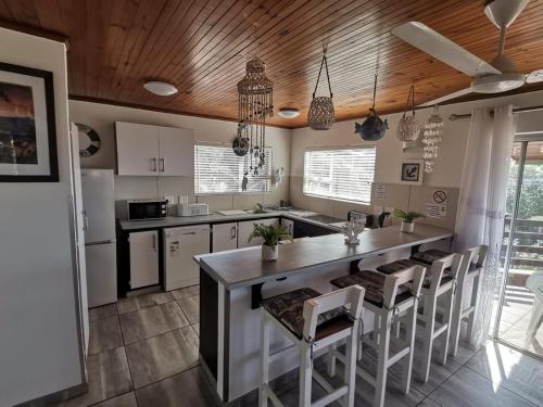 Photo #2 of Villa del Sol Margate in Hibiscus Coast, South Africa