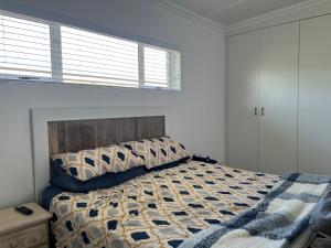 Photo #5 of Kidds Beach Cottage in Kidds Beach, South Africa
