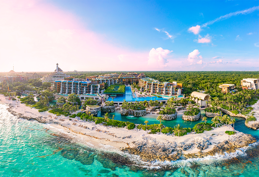 What to Expect at an All-Inclusive Beach Hotel: Pros, Perks, and Pitfalls